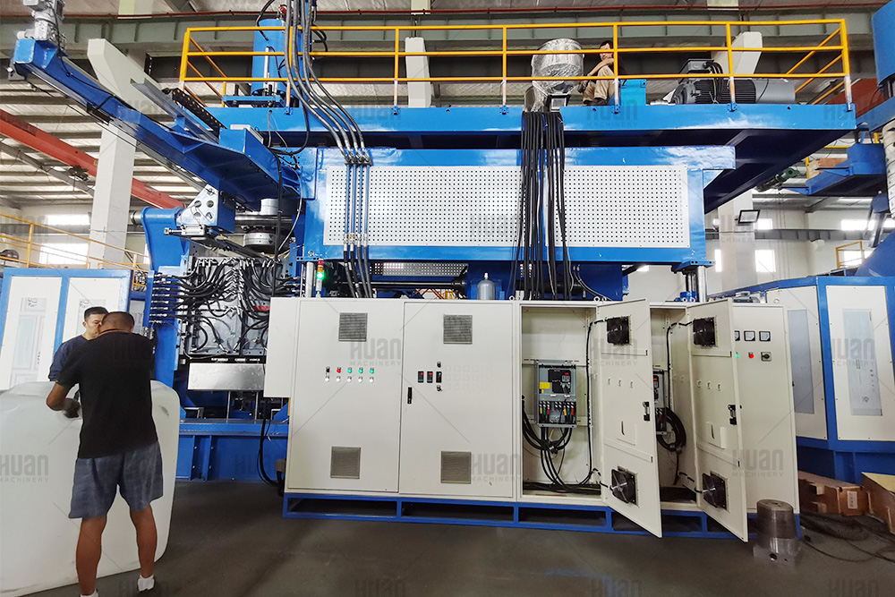 3层IBC Tank HDPE容器挤出吹塑机
