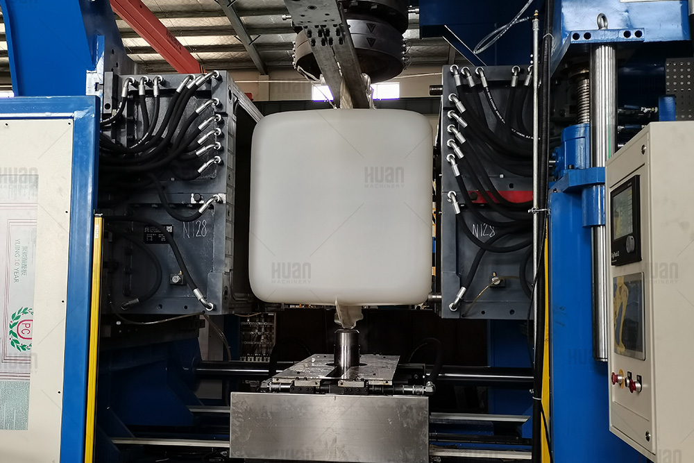 自动1000L IBC坦克吹塑机制造商